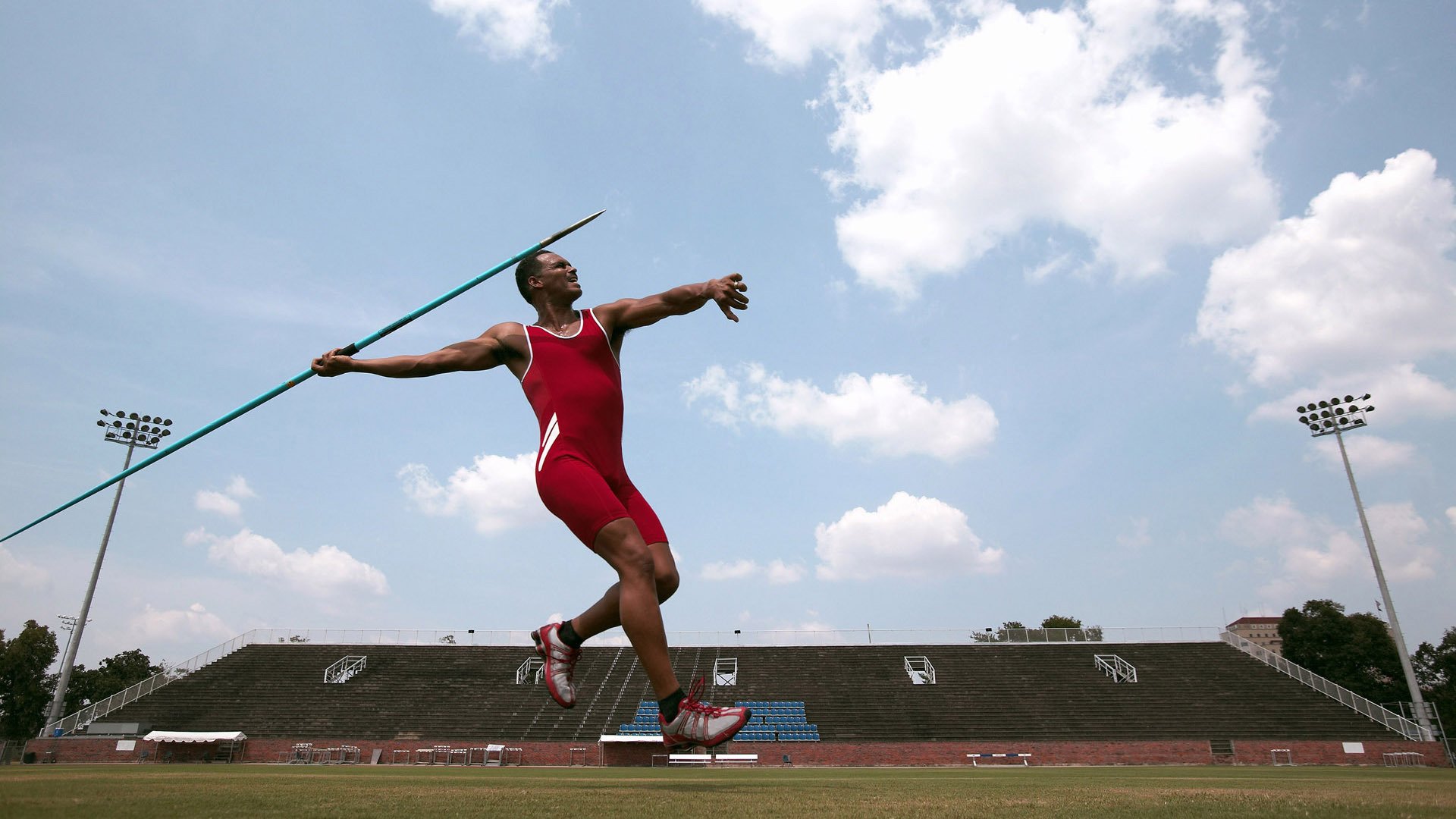 锡安舞台越大越强,老鹰上演惊天翻盘森林狼